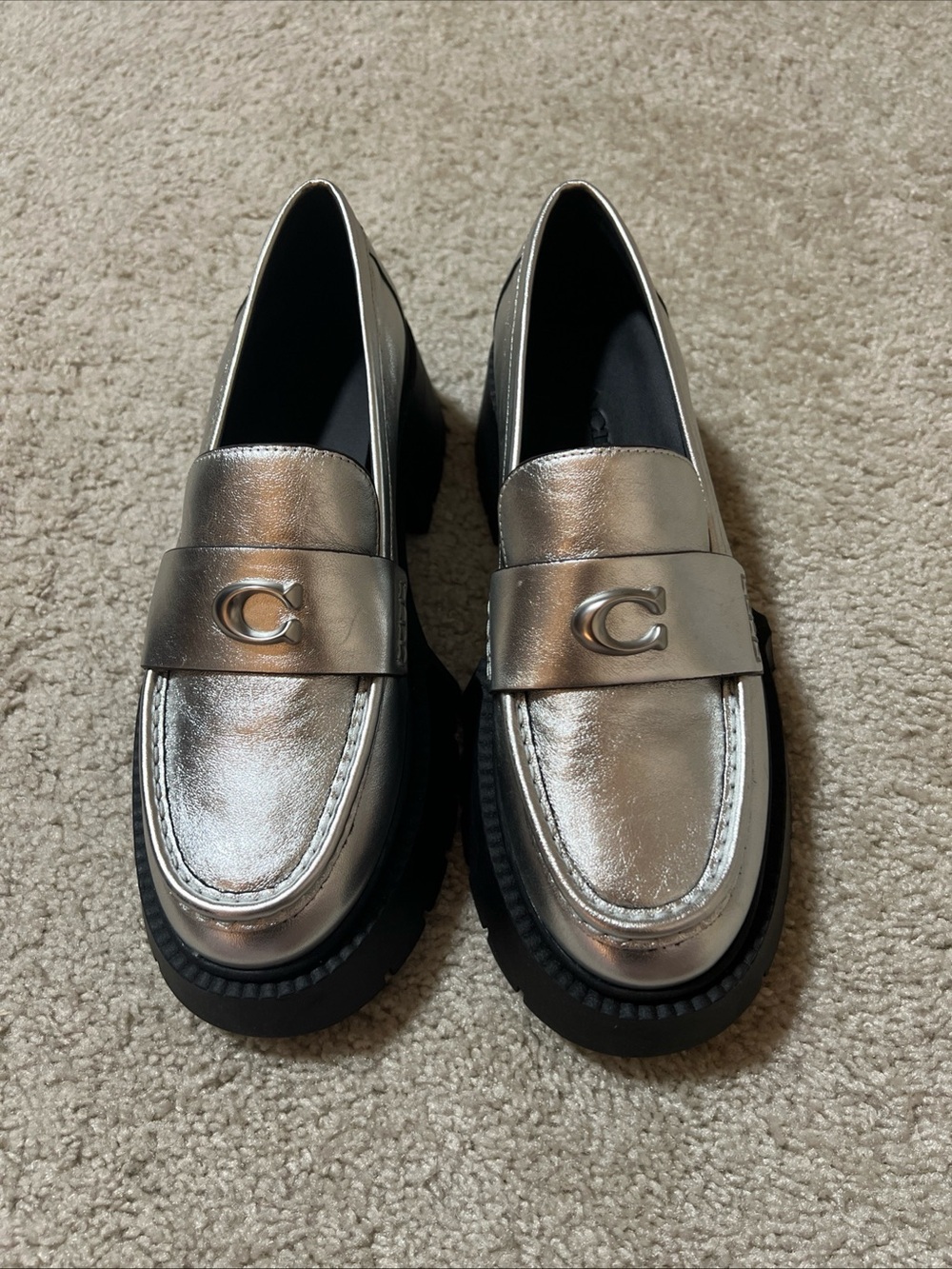 Coach Metallic Silver Women Shoes/loafers/size 8/new - Picture 2 of 11